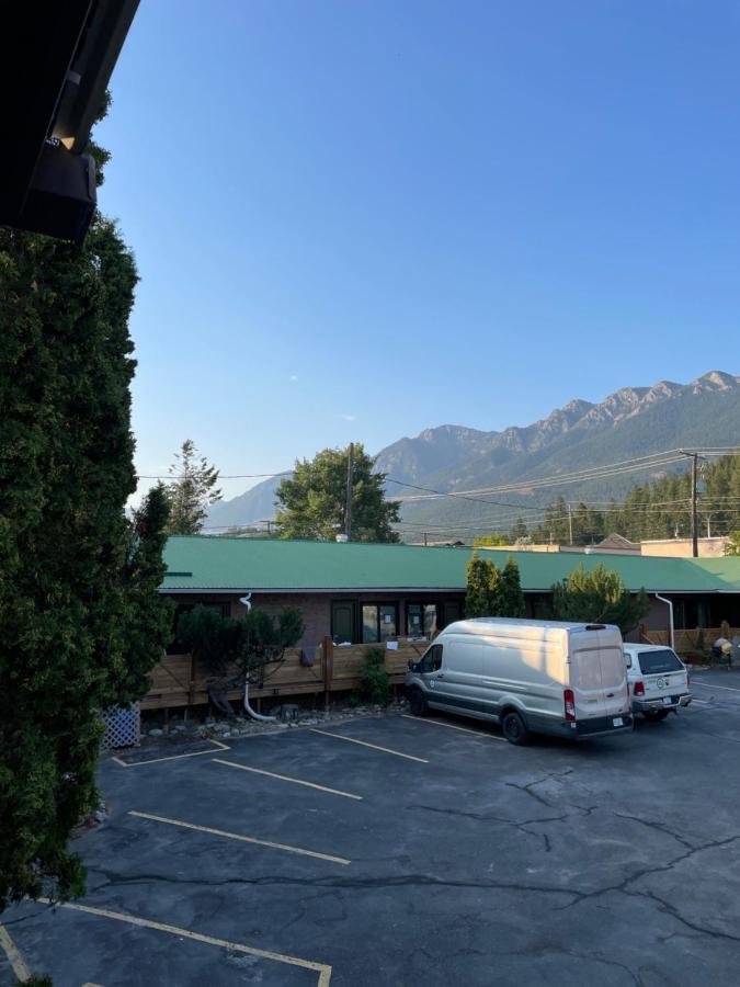 Destination Inn راديوم هوت سبرينغز المظهر الخارجي الصورة
