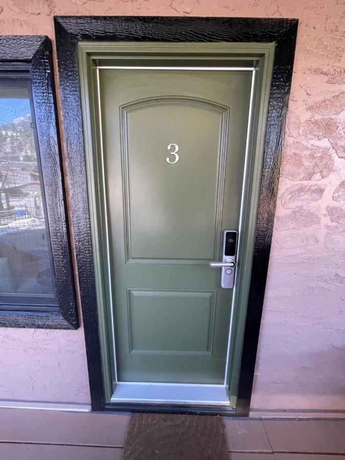 Destination Inn راديوم هوت سبرينغز المظهر الخارجي الصورة